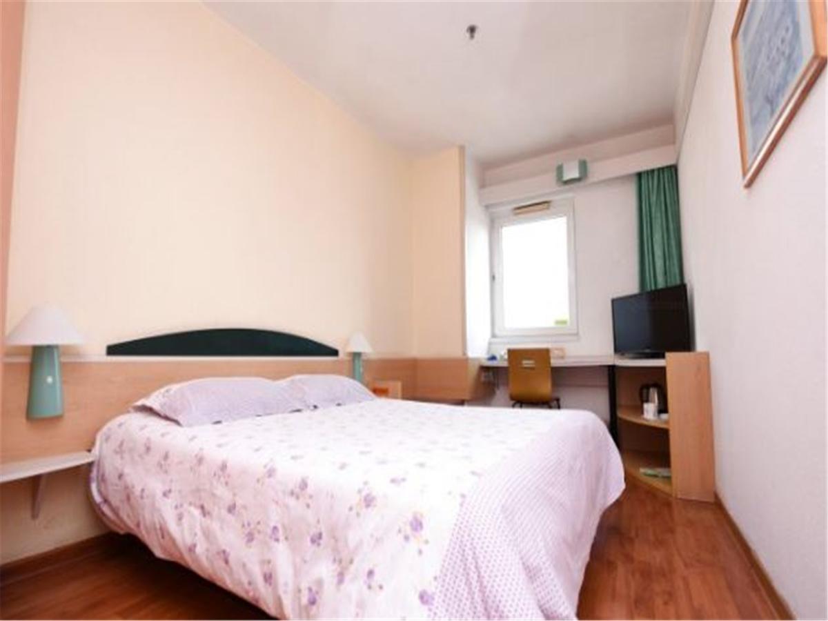 Motel Qingdao Jiaonan Renmin Road Business Street Kültér fotó